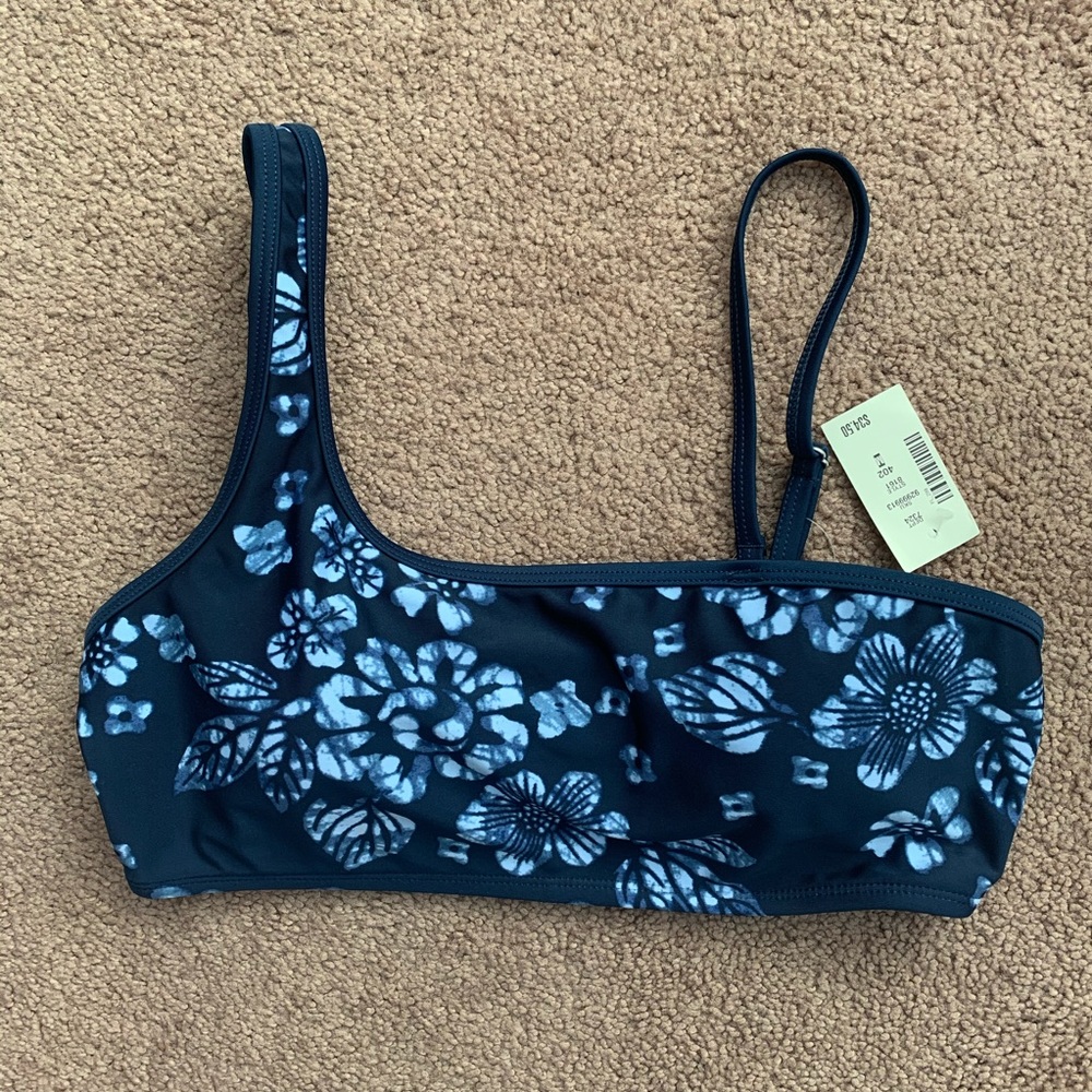💙 Aero Batik Flower One-Shoulder Bikini Top 👙 NWT!
